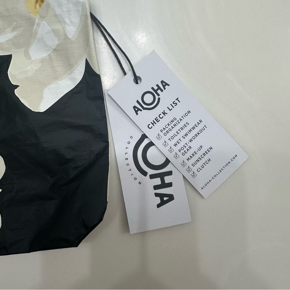 ALOHA Collection Small Pouch Black Cream Floral Zipper Tyvek Water Resistant - Picture 3 of 3